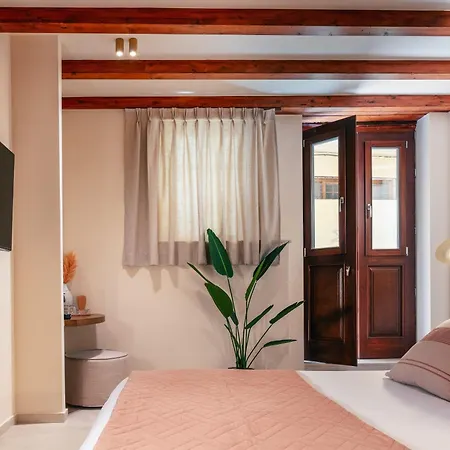 La Montre Luxury Boutique Suites Rethymno  Exterior photo