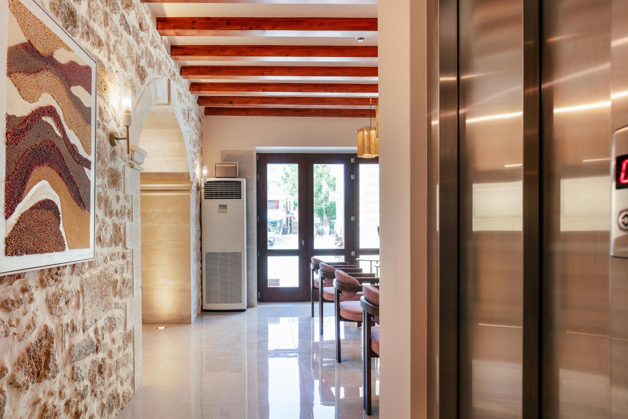 La Montre Luxury Boutique * Rethymno