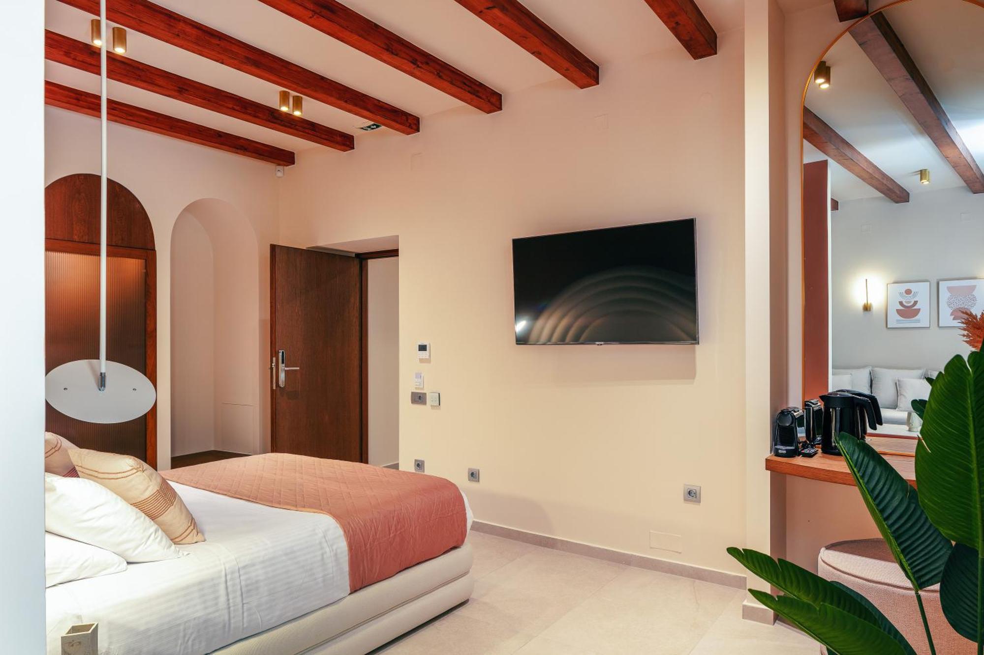 Aparthotel La Montre Luxury Boutique Rethymno